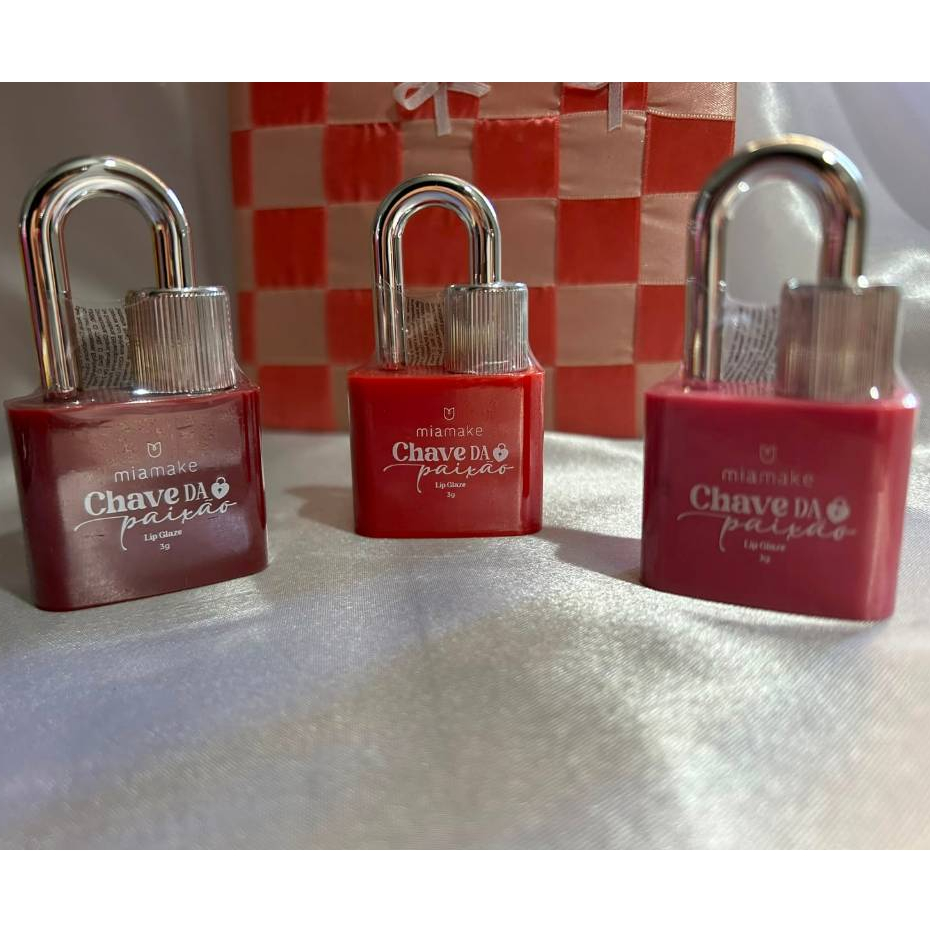 Gloss Lip Glaze Chave da Paixão Mia Make | Brilho Labial Formato Cadeado