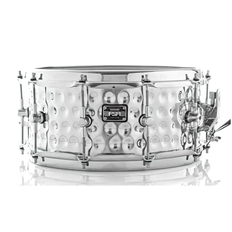 Caixa FSA Drums Diamond Hammered Steel 14x6¨ em Steel Shell Martelado Aros Curved Fat Hoop