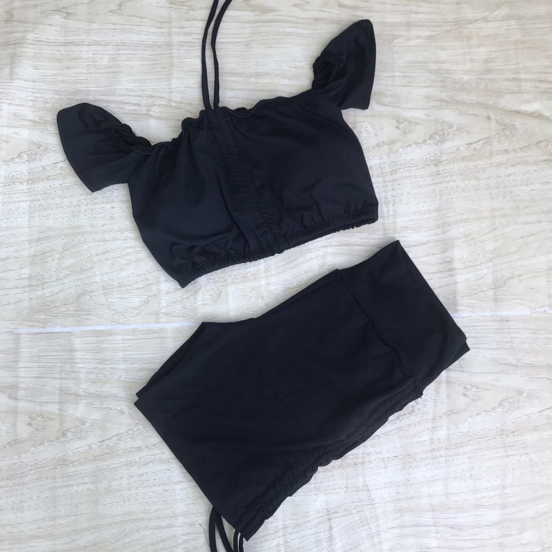 Conjunto preto com ciganinha Top ou Short Avulso poliamida fitness ( Peças vendidas separadamente)