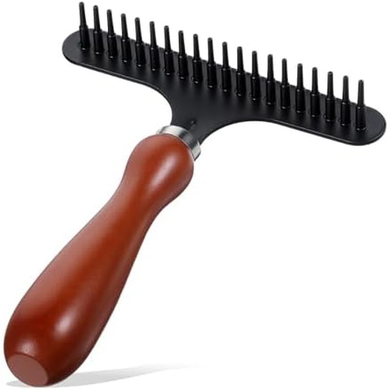 Hand Held Carpet Rake for Restoration Matted & Shag Rug Portable Carpet Rake Groomer Hair Cleaner Suitable for Carpe