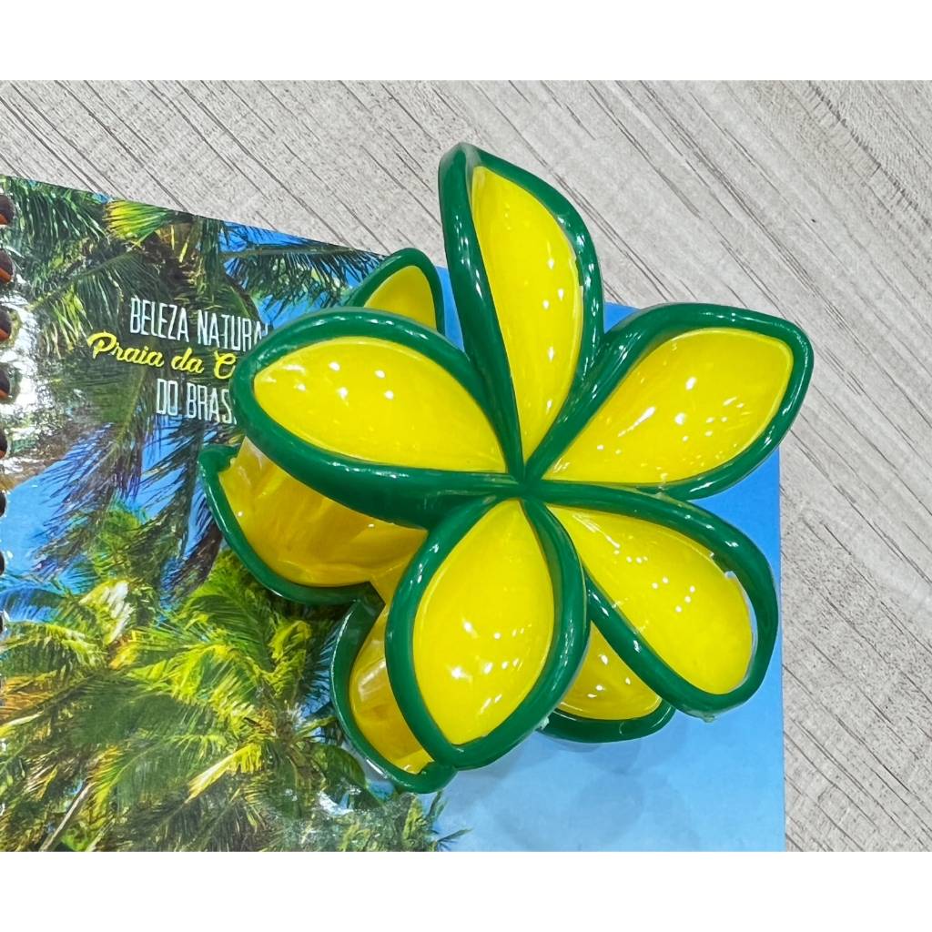 GARRA PRESILHA FLOR PLUMERIA,ACESSORIO DE CABELO PRAIANO