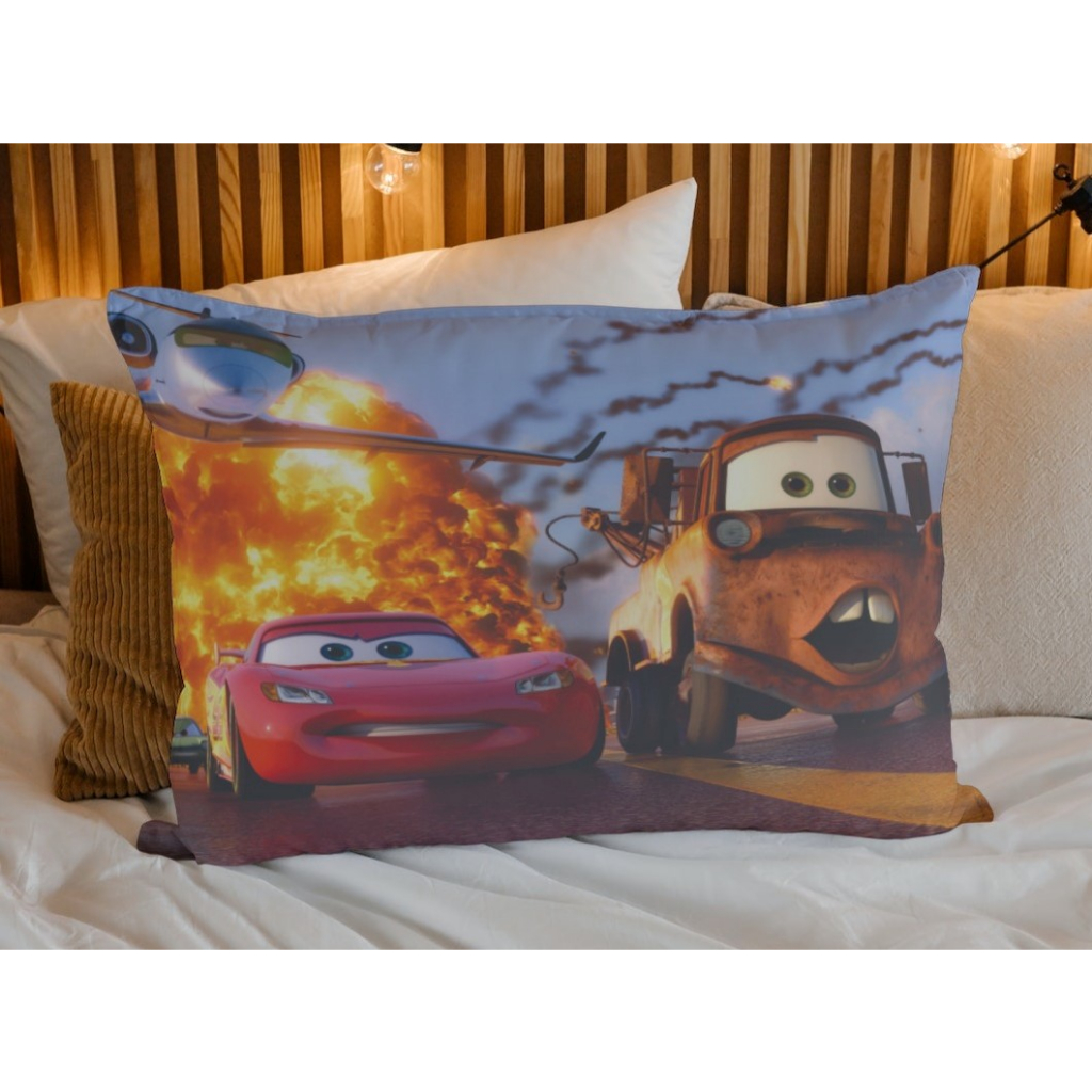 Capa de Travesseiro Fronha 70cm x 50cm Filme Carros Infantil Percal c Ziper