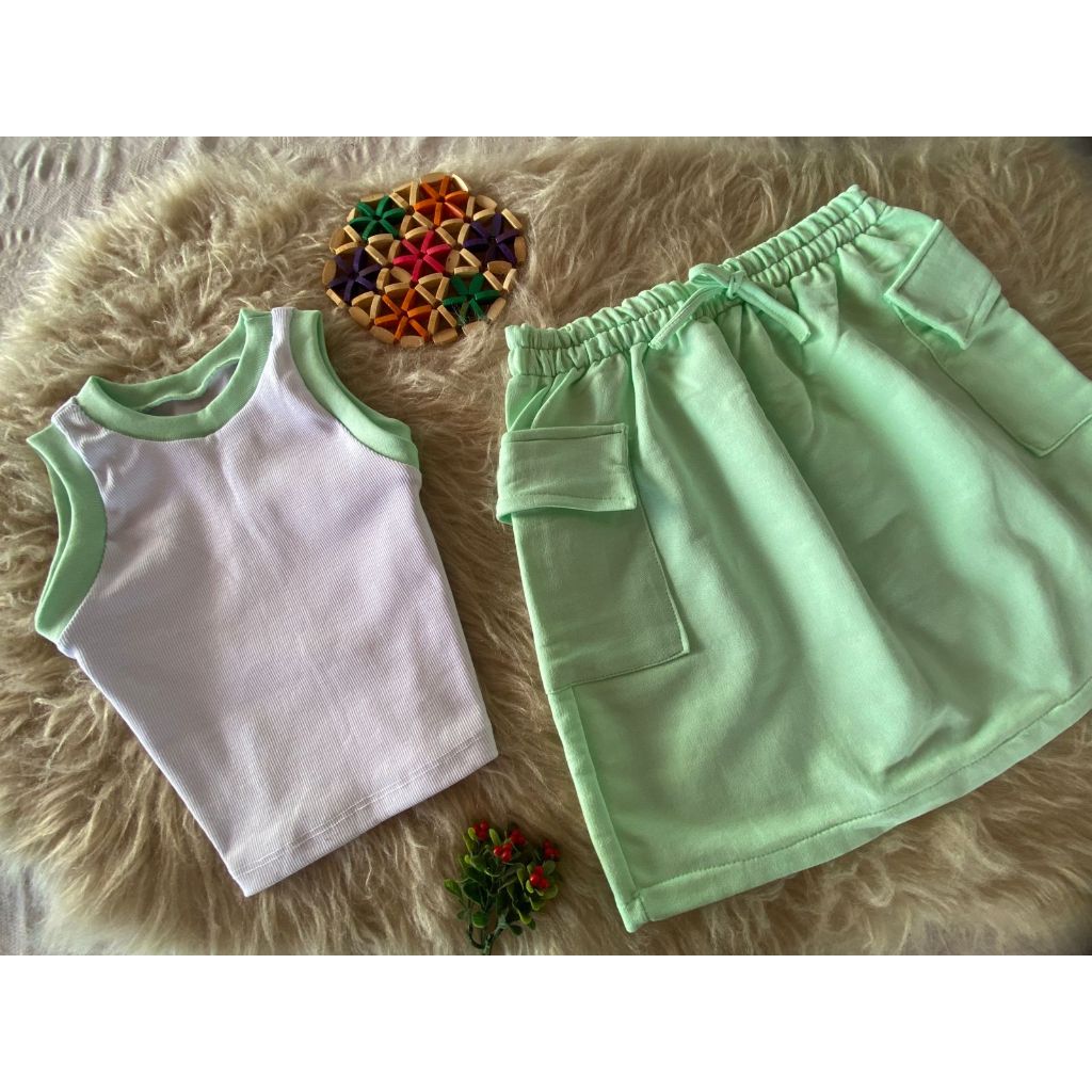 Conjunto Sofia Tendência Imperdível: Saia Cargo + Blusa Ribana Bicolor!