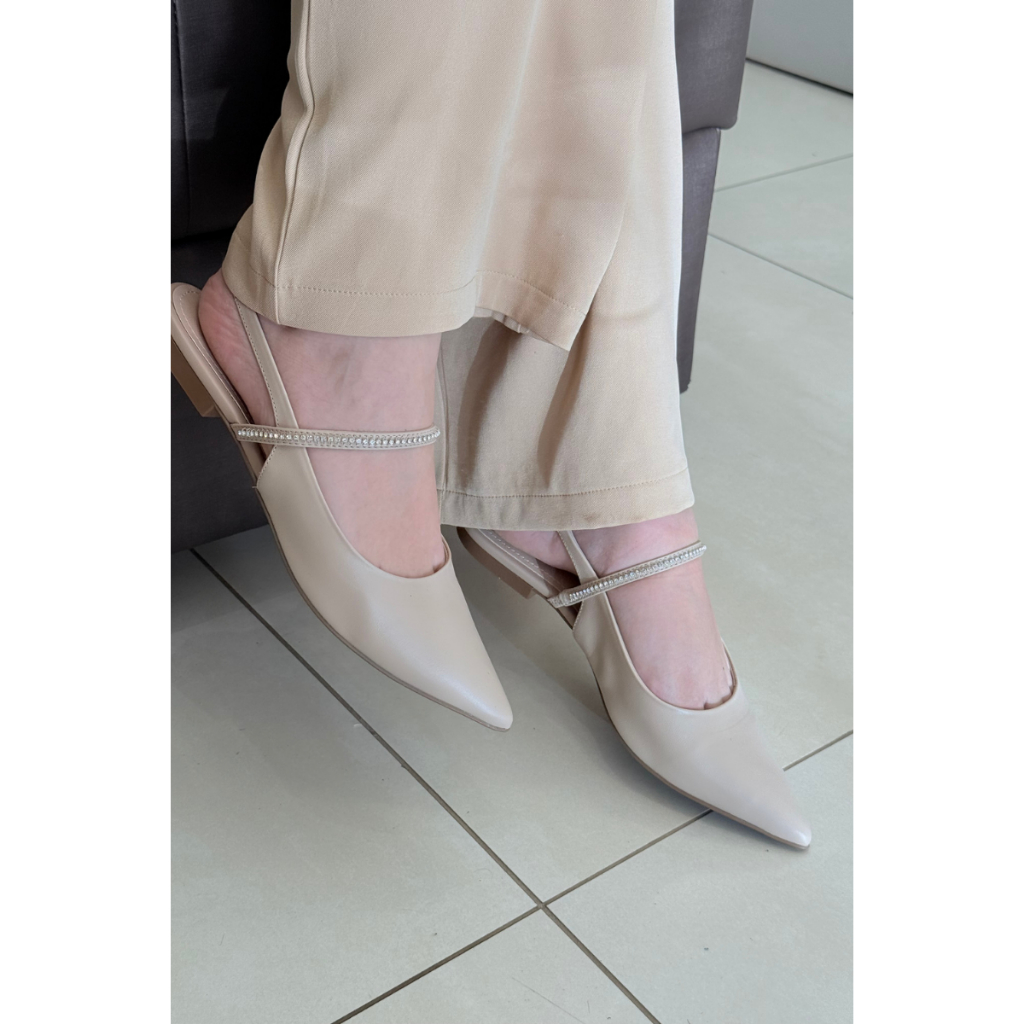 Sapatilha Aberta Tira Stras Nude Couro Bico Fino LiaLine Feminino Casual Conforto Dia A Dia Trabalho