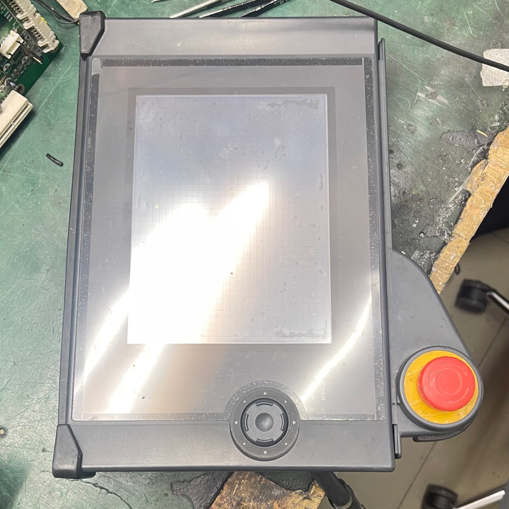 Reparar VT3-V7R (VT3-SW1) Keans Handle VT-5MW DC Touch Screen Dispositivo de ensino de Interface HMI