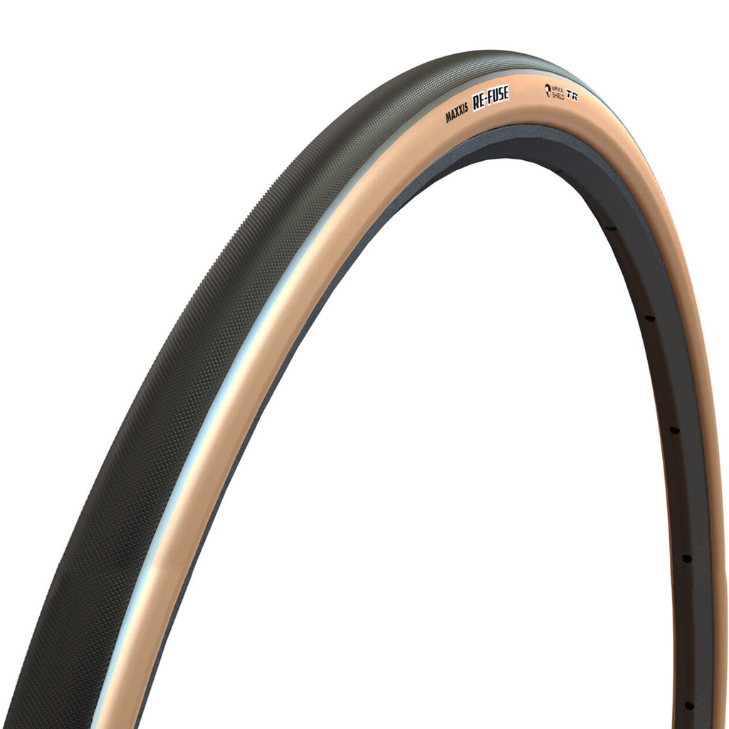 Pneu Bicicleta Maxxis RE-FUSE 700x32C Dobrável Carbon Fiber MAXXSHIELD/TR Tanwall