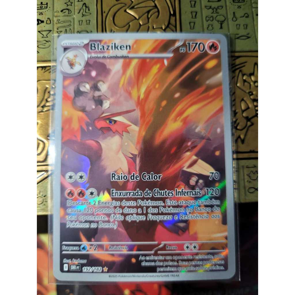 Blaziken (192/182) Ilustração RARA. Rivais Predestinados. Perfeito estado. Pokemon. Original Copag.