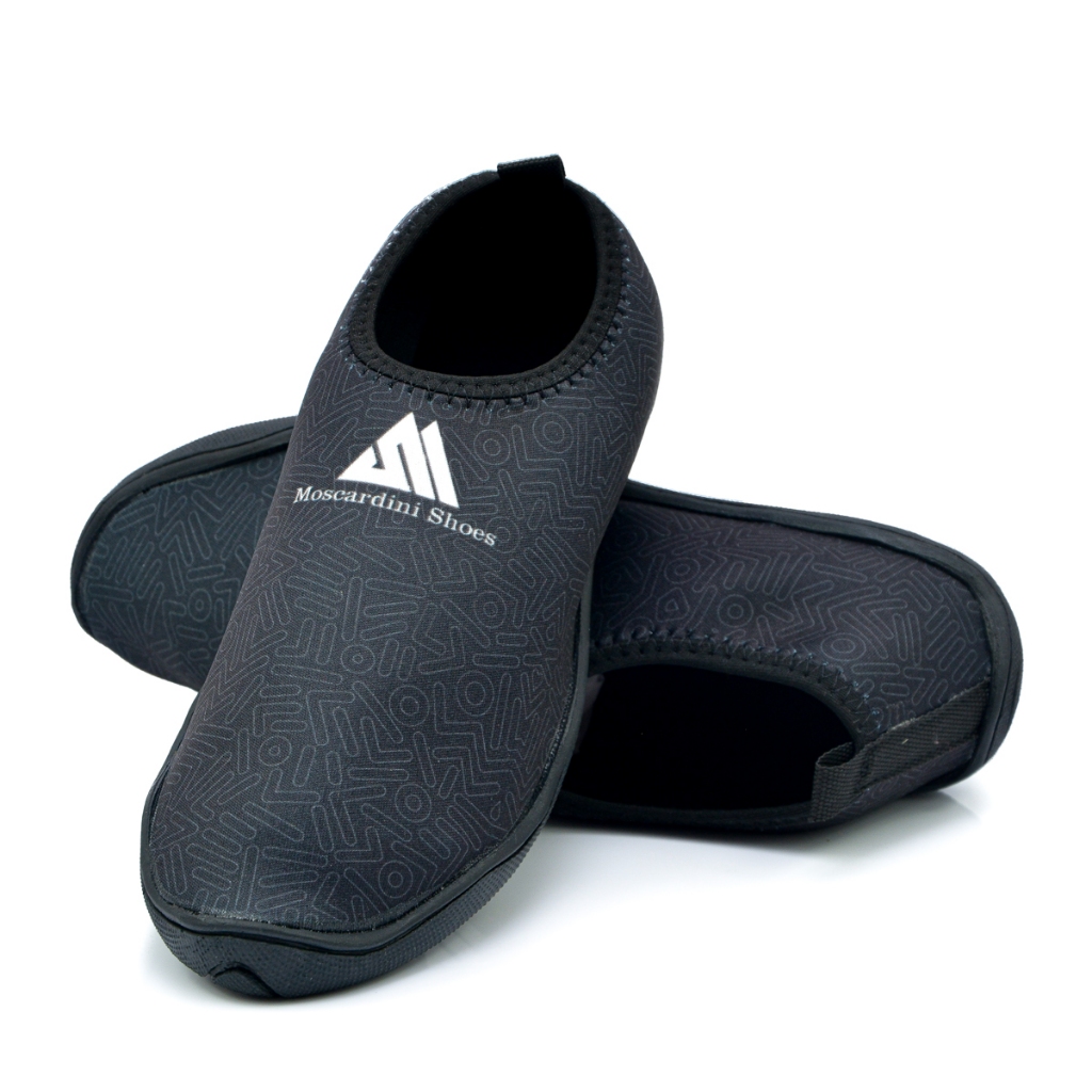 Sapatilha Aquatica Neoprene Sola Baixa Anti-derrapante Tenis Meia Hibrido Excelente Para Exercicios