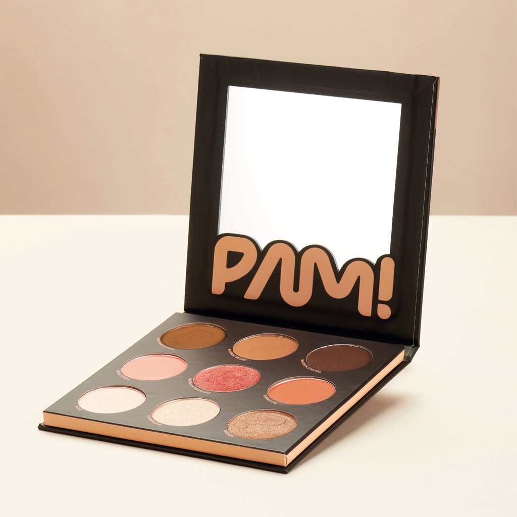 PALETA MULTIFUNCIONAL 9 CORES - CONTORNO + BLUSH + ILUMINADOR 9 NECESSÁRIOS!