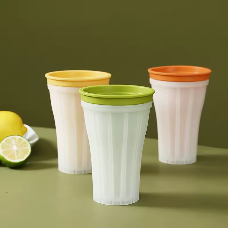 150ML Ice Maker Smoothie Cup with Lid a Pinch Into Smoothie Ice Cubes Capacity Crushed Ice Tray Mold for Home Kitc