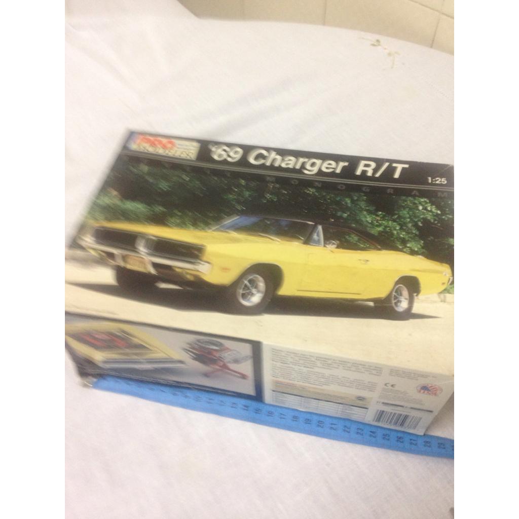 PRO MODELER CHARGER R/T '69 KIT MONTAR ANTIGO GENE RAL LEEE DUKE OF HAZZARD MADE IN GERMANY