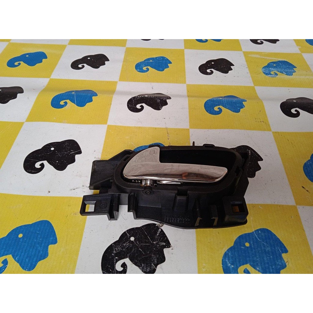 Maçaneta Interna Porta Traseira Esquerda Peugeot 308 2013 20