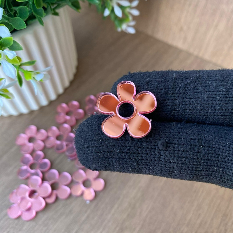Mini Flor 2cm Acrílico Rosé Espelhado Aplique Artesanato Lembranças DIY Presente Decoração Festa
