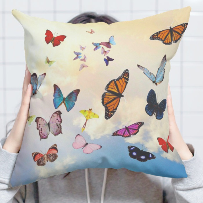 Capa de Almofada  Estampada Decorativa Borboleta 45cm x 45cm c Ziper