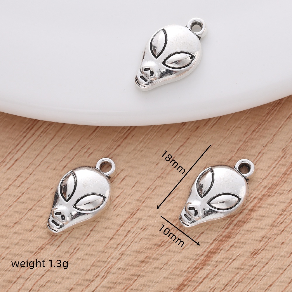 15 Pçs Requintado Vintage Alienígena Designer Encantos Pulseira Feminina Colar Moda Jóias Fazendo Suprimentos DIY Pingen