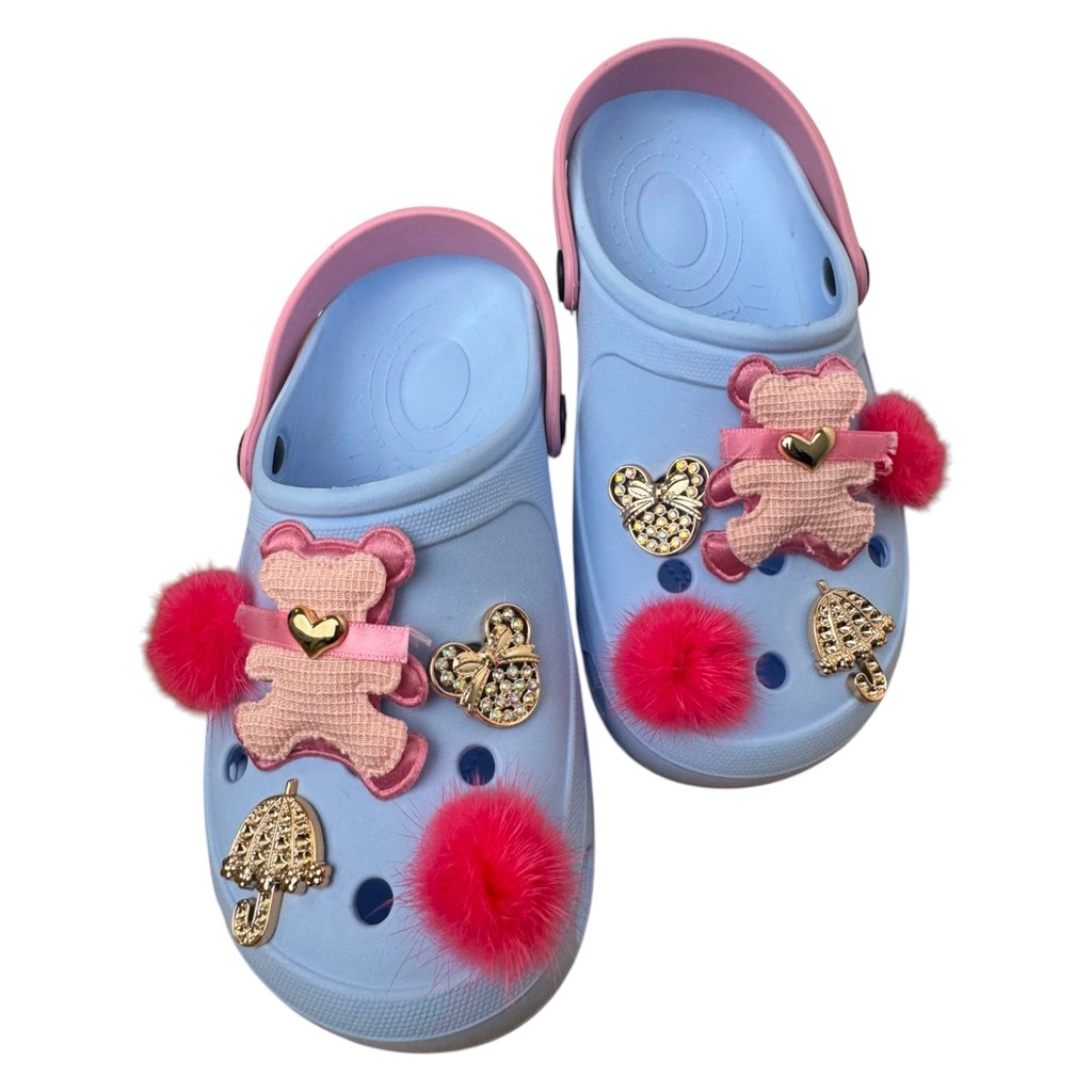 sandália infantil menina adulto Leve Confortavel + Botons fofinhos com pom pom e pelucia