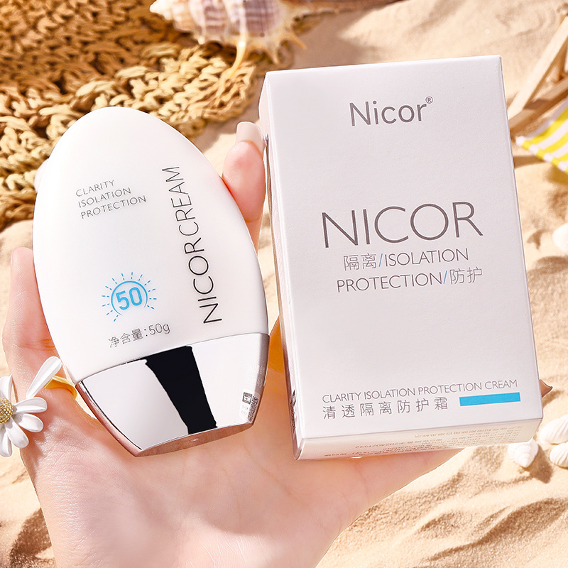 Creme isolante e protetor, à prova d'água e suor, hidratante UV e refrescante.