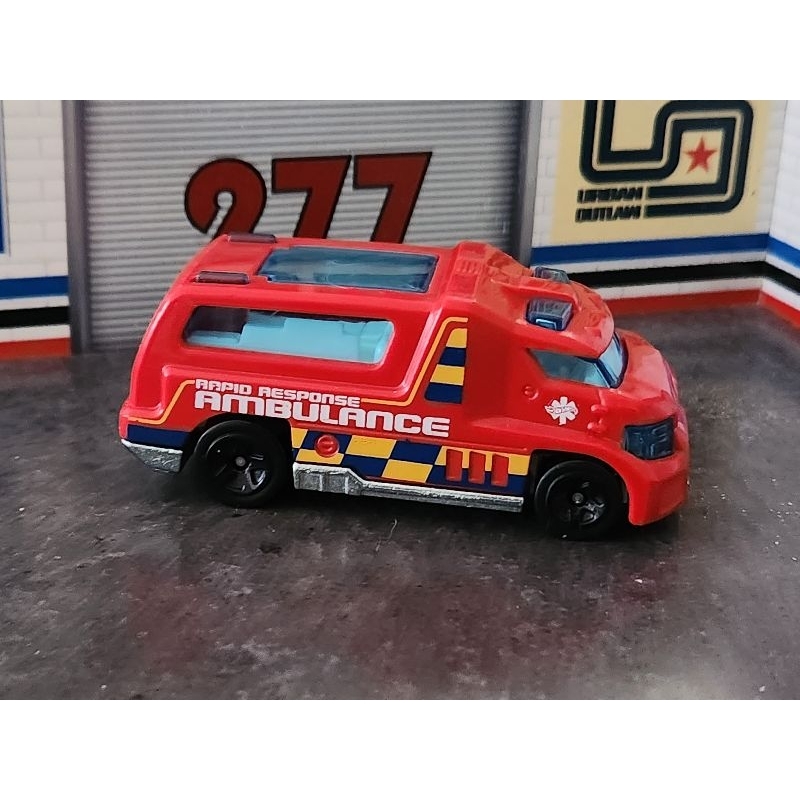 HOT WHEELS RAPID RESPONSE AMBULANCE LOOSE SEM EMBALAGEM ESCALA 1.64 TAMANHO 7CM EM ESTADO DE NOVO COLEÇÃO ANTIGA