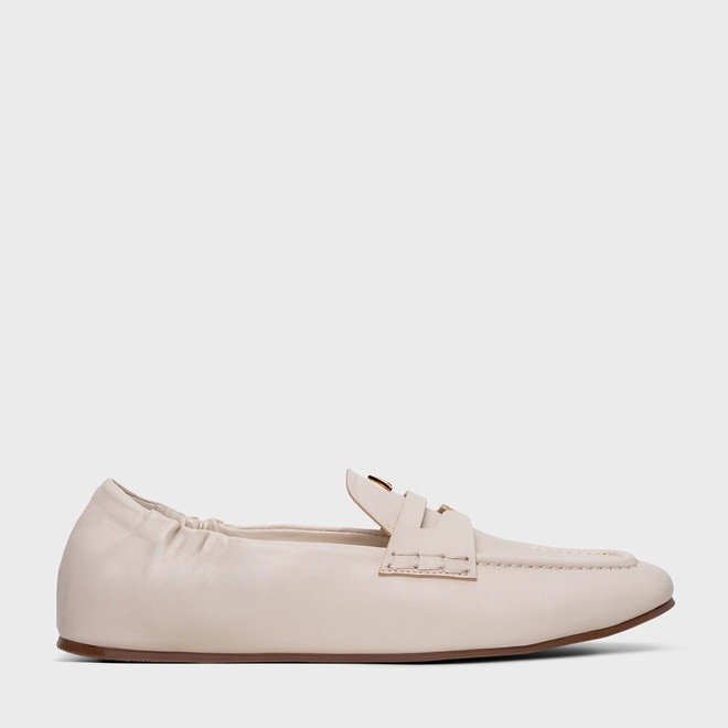 Loafer Ripple Icon em Couro Cotton / Off White Carrano