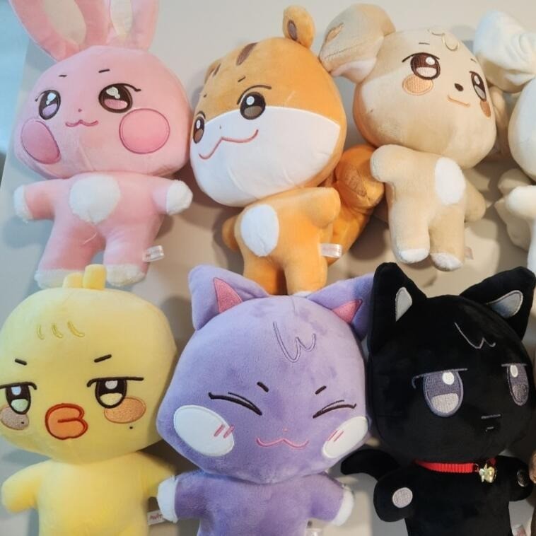 Kpop ATEEZ Boneca De Pelúcia Hongjoong Seonghwa Aniteez Flash Doll