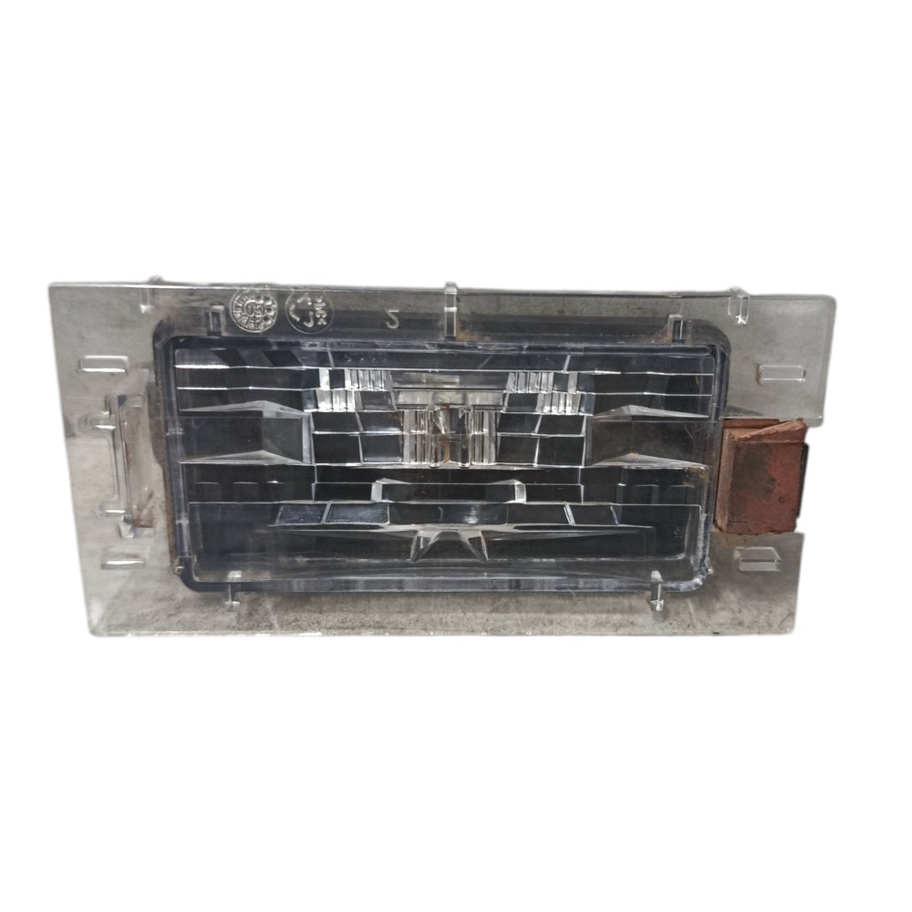 Lanterna Luz De Placa Traseira Chevrolet Prisma 1.4 2009
