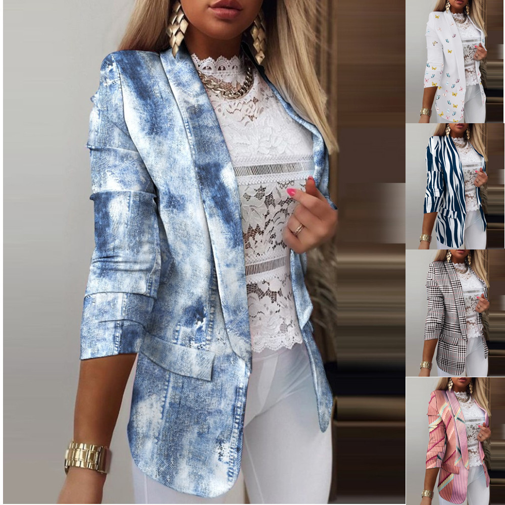 Blazer Feminino de Manga Longa com Estampa Tie-Dye, Corte Slim Profissional