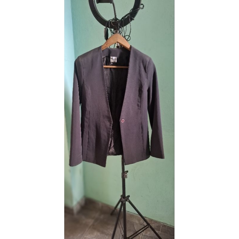 Blazer Feminino Slim Sem Lapela Alfaiataria Forrado Botão Único M