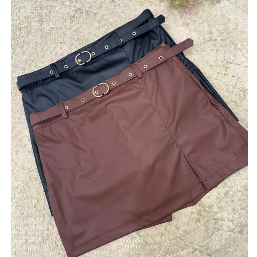 shorts saia plus size couro eco com cinto frente e verso