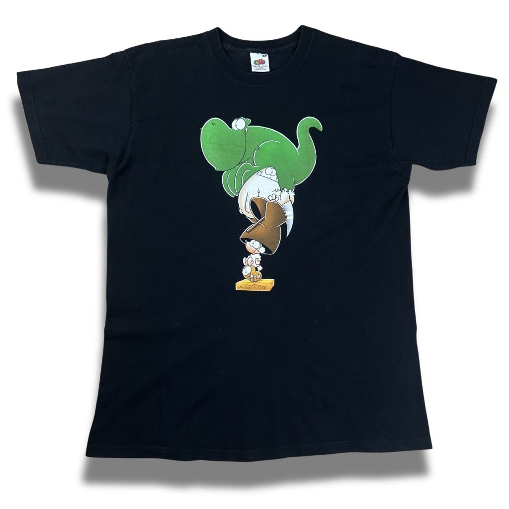 camiseta preta fruit of the loom super premium vintage graphic tee fun y2k anos 2000 emo dino! (brechó)