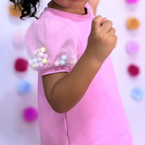 Vestido Infantil Menina Liso Luxo Pompom Fashion Poliamida Blackout Elegante Princesa