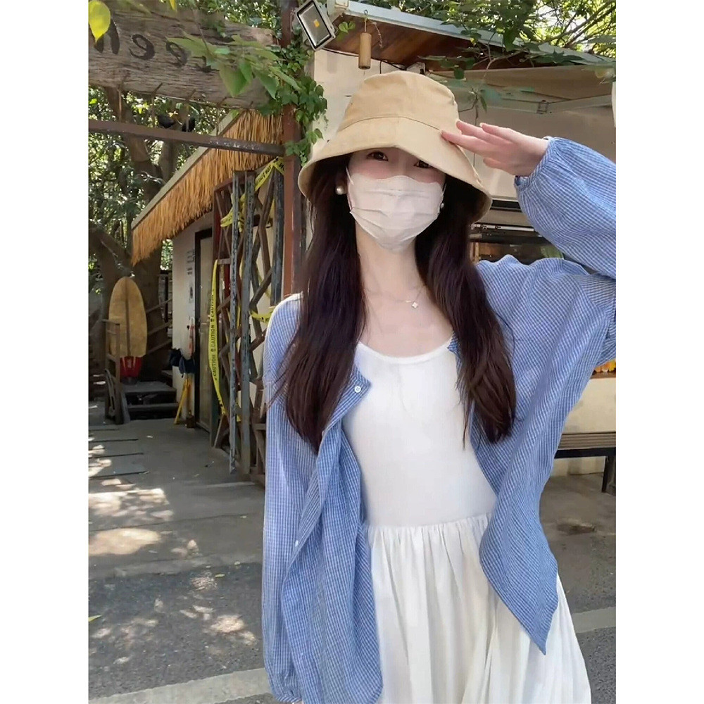 Blue striped cotton-linen short sun-protective shirt for women, summer light cardigan jacket for petite women