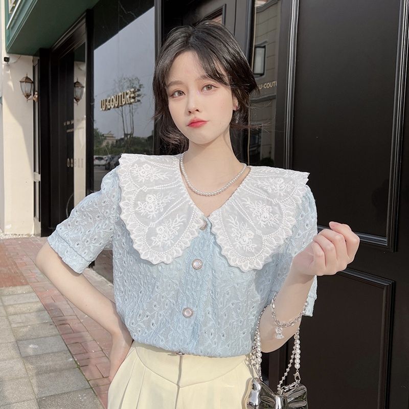 Novo estilo oco renda camisa gola boneca camisa feminina Design sentido verão doce suave usar mais magro olhar de manga