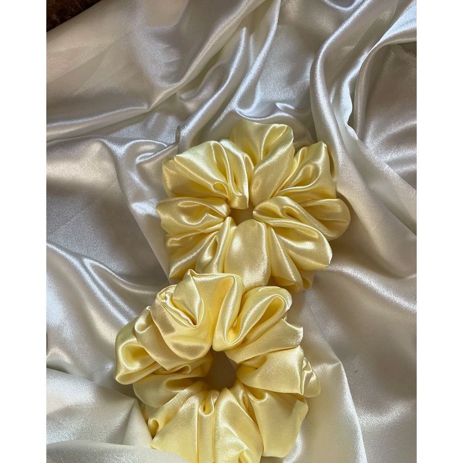 15 Xuxinha Amarelo Manteiga Chique e Elegante