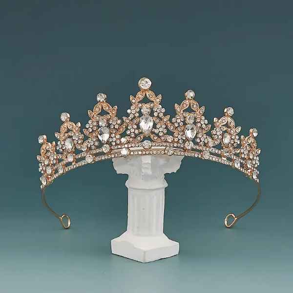 Tiara Elegante PRINCESA DOURADA com Strass BRANCO  - Perfeita para Meninas