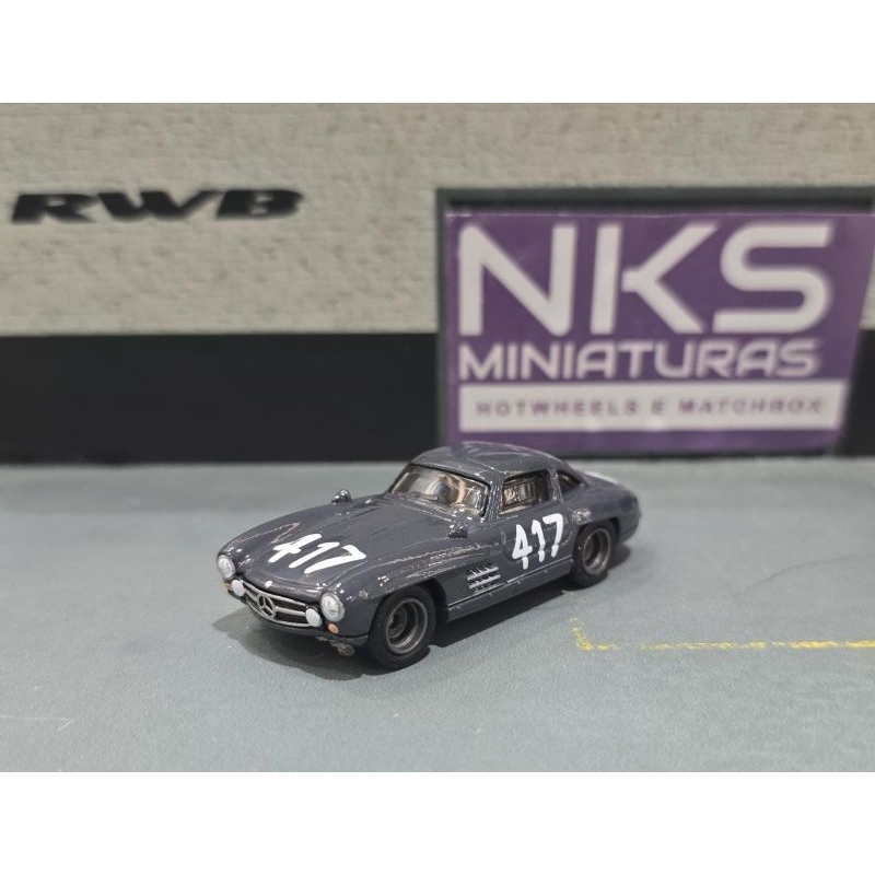 Hot Wheels Mercedes Benz 300SL Box Premium Cinza NKS Miniaturas