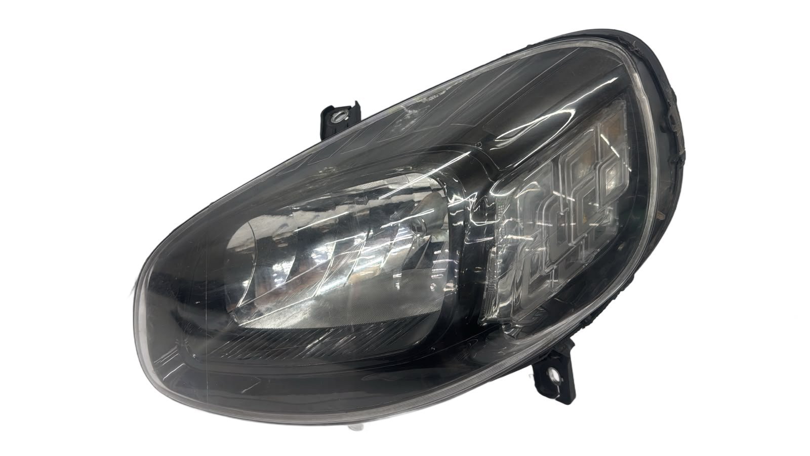 Farol lado esquerdo UNO 2017 2018 2019 2020 2021 PARALELO