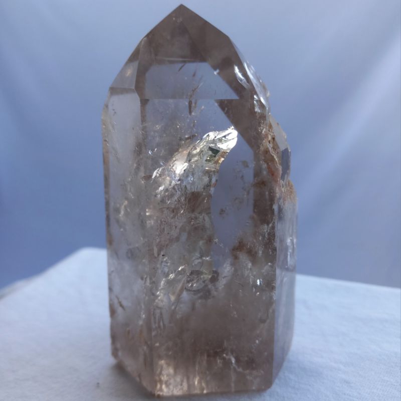 Quartzo Fumê 325g Com Cristal Filho Janela Natural Ponta Lapidada 10,5cm