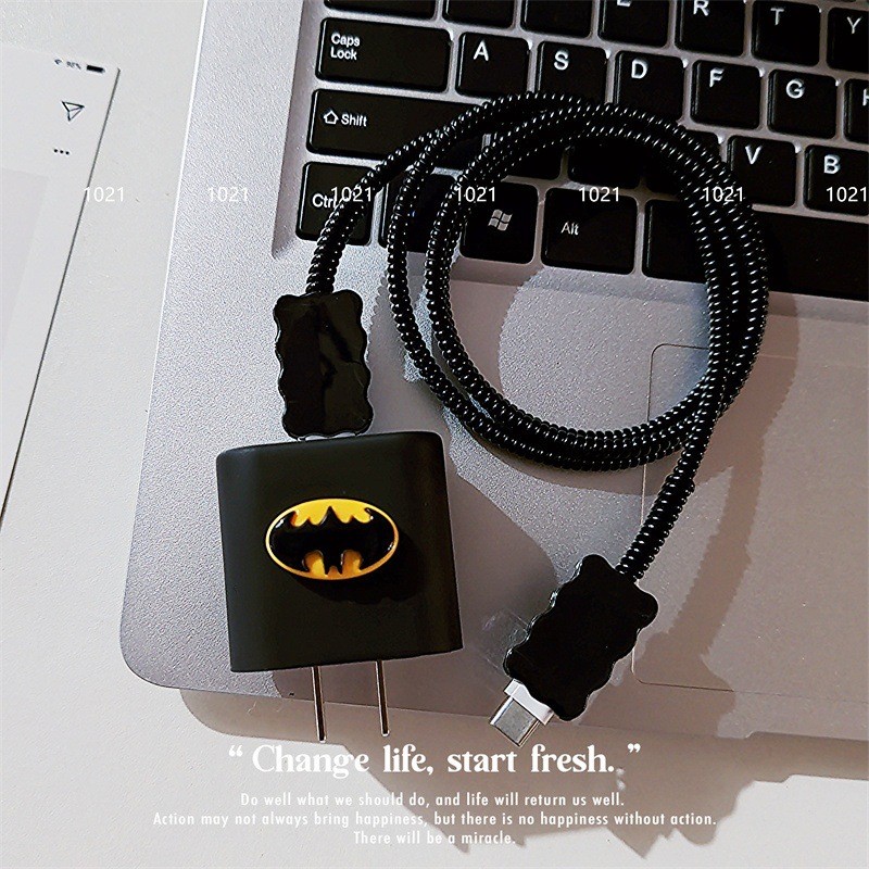 Capa De Proteção Para Cabo De Dados DIY Black Marvel Batman Compatível Com Apple 18W 20W Carregamento Anti-Quebra
