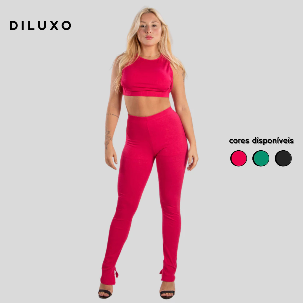 Conjunto Cropped  Cavado Nas Laterais e Calça Legging Detalhe Aberto