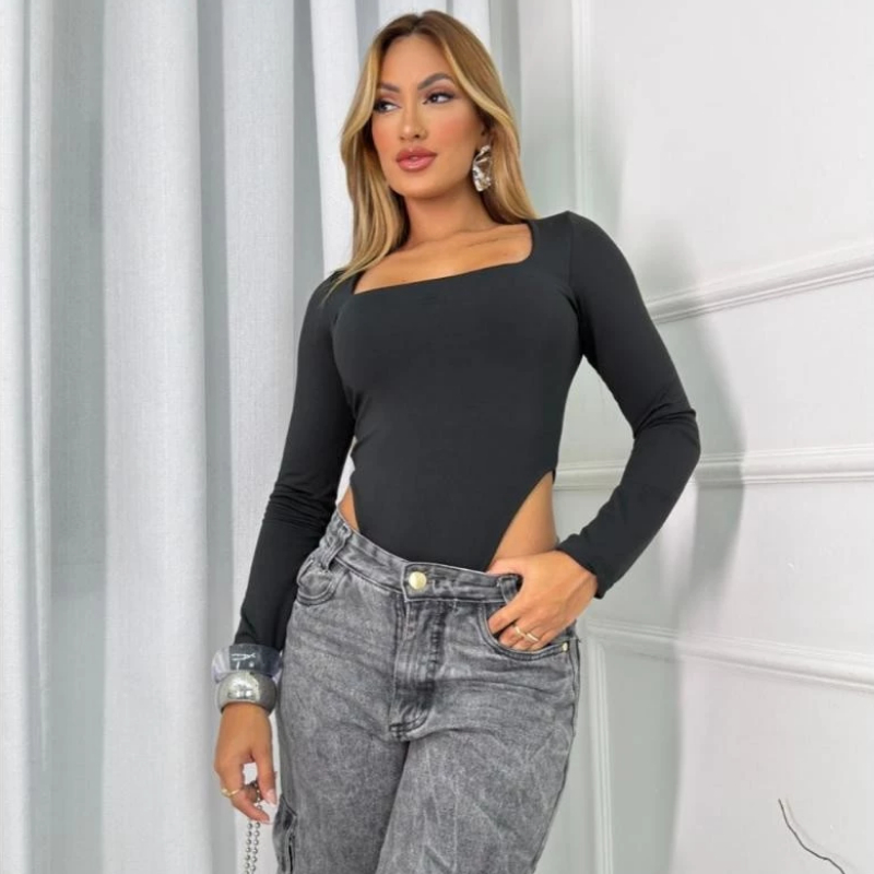 Body Cavado Manga Longa Feminino Decote Quadrado Suplex Collant Cavadão nas Laterais Moda Blogueira