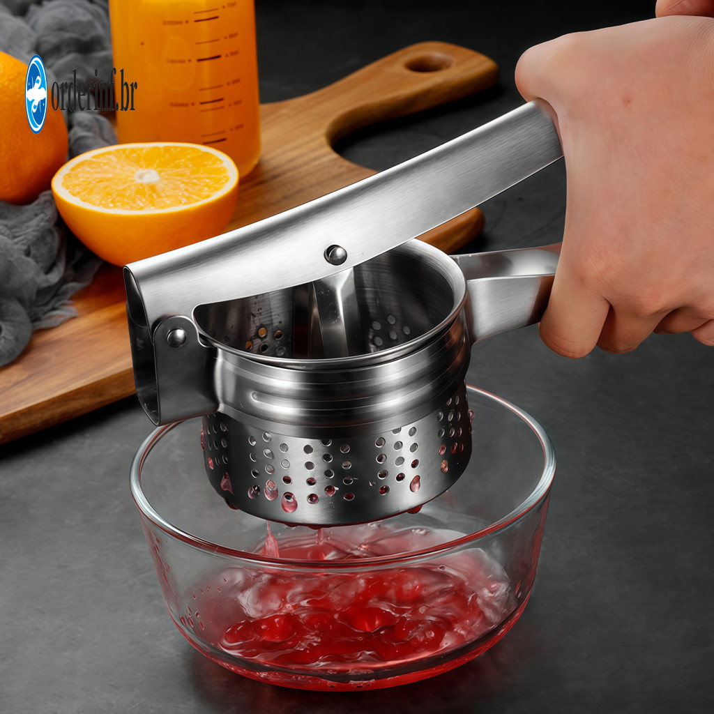 Food Grade Vegetable Masher Stainless Steel Press Potato Ricer with T-handle Garlic Multifunctional Kitchen Tool for Mas