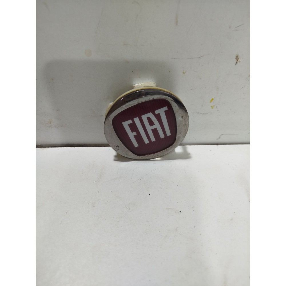 Calotinha Central Fiat Toro Original 830096T