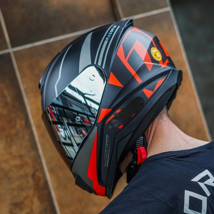 CAPACETE NORISK RAZOR FULL VERMELHO PRETO RED MASCULINO FEMININO FECHADO NARIGUEIRA ALTA