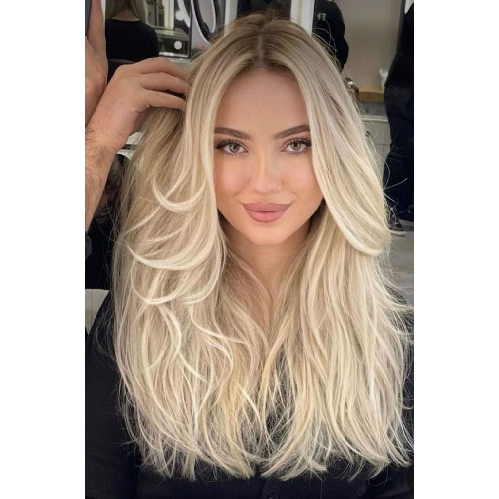 Cabelo humano  loiro vietnamita claro de 65cm  levemente ondulado 50gm