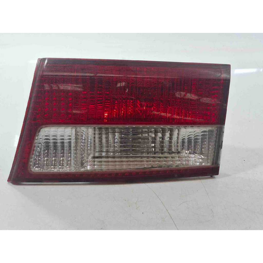 LANTERNA DA TAMPA DIREITA HONDA ACCORD 2.4 2004