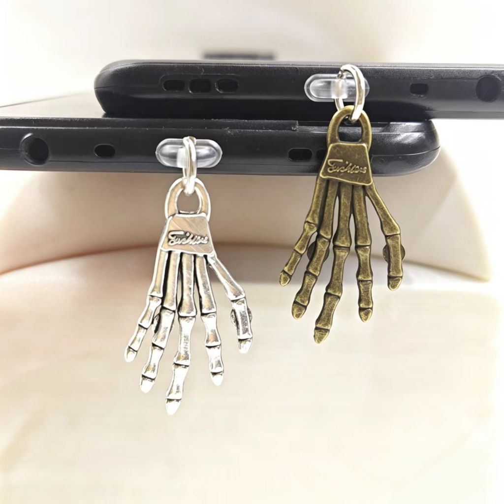 Telefone móvel Anti-poeira caindo porta de carregamento plugue protetor diy Halloween crânio palma pingente decorações d