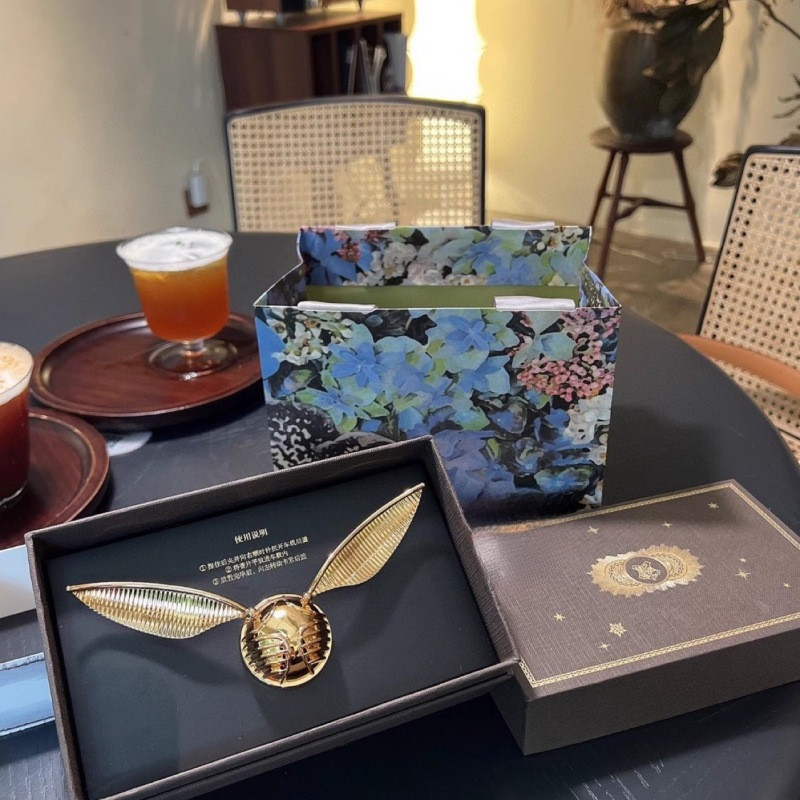 2025 Novo estilo Harry Potter Golden Flying Thief Car Aromaterapia Fragrância leve de longa duração Fragrância de saída