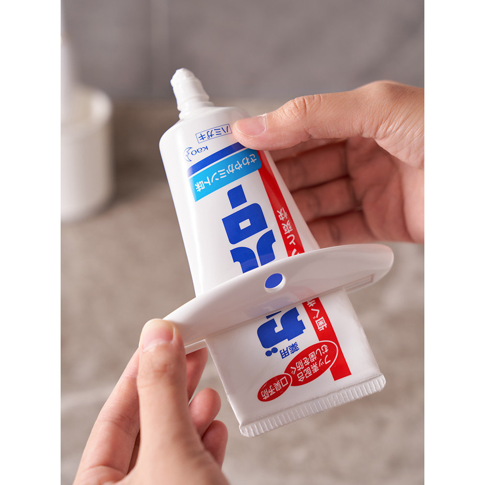 Branco 2 pçs espremedor de pasta de dente garrafa de borracha macia clipe auxiliar simples limpador Facial espremer limp