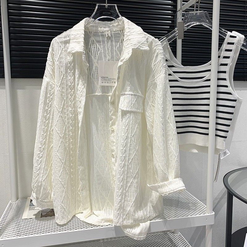 Roupas Femininas Plus Size Branca Gola Beauty, Camisa Feminina com Design Oco, Versão Coreana para o Verão, Solta e Vers