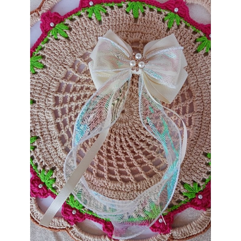 Presilha de Cabelo Pérola Grande - Laços de Chiffon Bege Elegantes para Mulheres e Meninas Acessórios para Cabelos